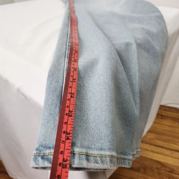 NWT Good American Flare Leg  Jeans sz 26 Light Wash Denim With Flat-Tummy Tech - Picture 8 of 14